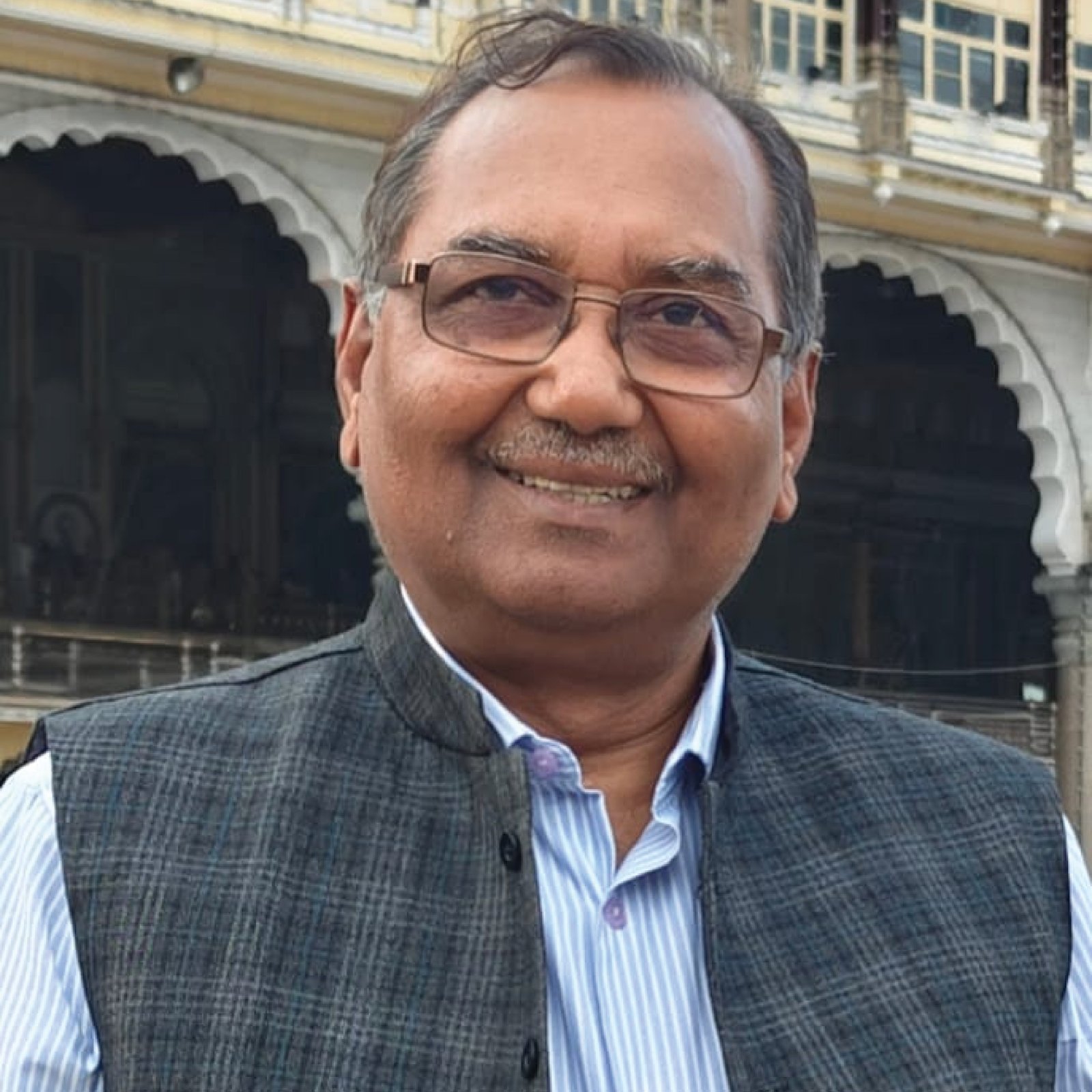 Dr. Shreeranjan